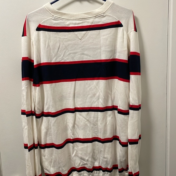 Tommy Hilfiger White Striped V-Neck Sweater size: L - Picture 5 of 5